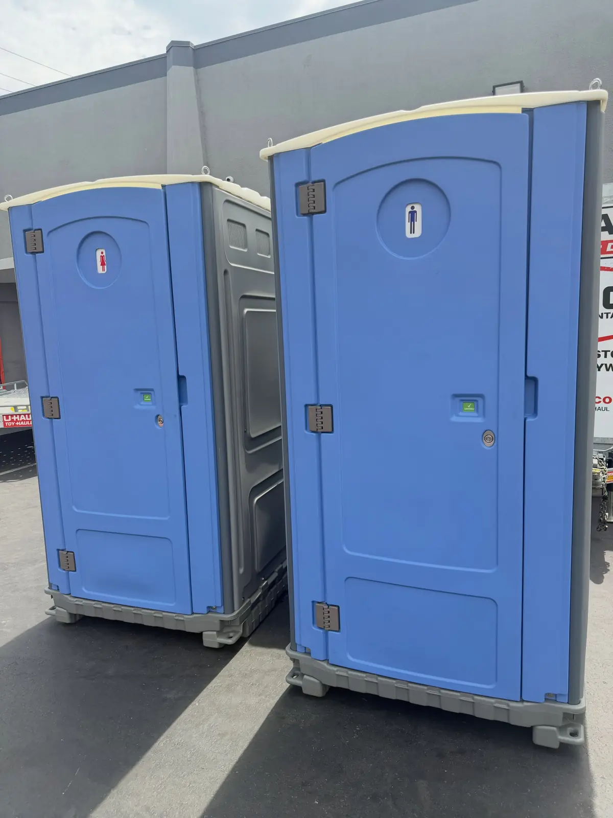 How Same-Day Porta Potty Delivery Works in Chattanooga